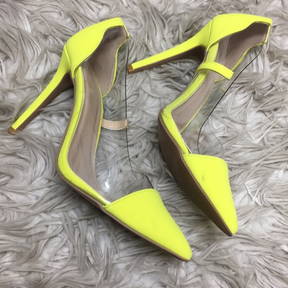 Charlotte Russe Plastic Pump - Picture 4 of 8